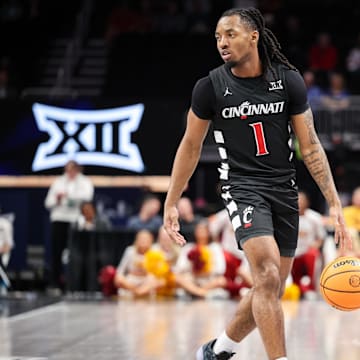 Cincinnati is favored on Thursday.