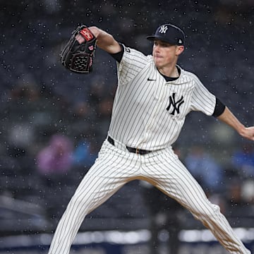 The Yankees are road favorites against the Angels.