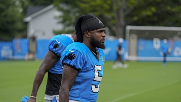 Carolina Panthers wide receiver Diontae Johnson (5). Credit: Jim Dedmon-USA TODAY Sports