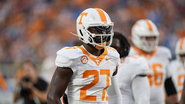 Tennessee Volunteers defensive lineman James Pearce Jr. during pregame activities against the North Carolina State Wolfpack. 