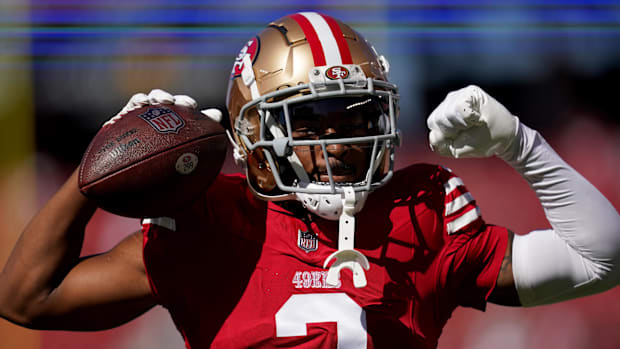 Oct 20, 2024; Santa Clara, California, USA; San Francisco 49ers cornerback Deommodore Lenoir (2) flexes before the start of t