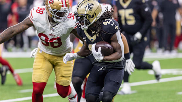 New Orleans Saints running back Alvin Kamar