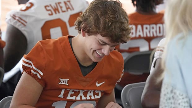 Arch Manning, Texas Longhorns football quarterback