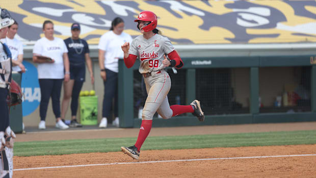 Jordy Bahl rounds the bases after a home run against UConn in the first round of the Baton Rouge Regional.