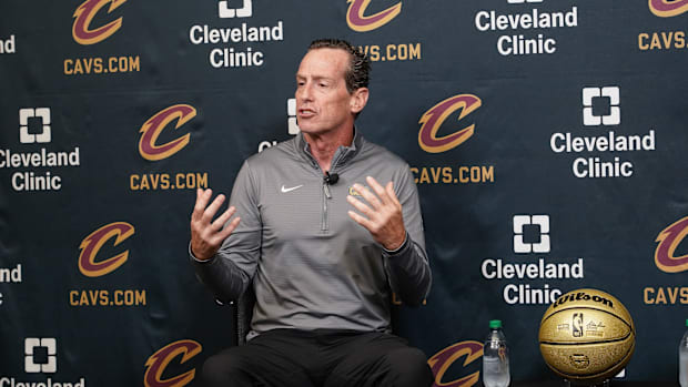 New Cavaliers head coach Kenny Atkinson is introduced publicly for the first time at Cavs practice facility