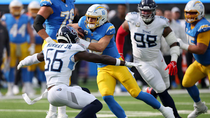 Tennessee Titans v Los Angeles Chargers