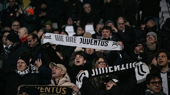 The mood of Juventus fans deteriorated rapidly against Benfica