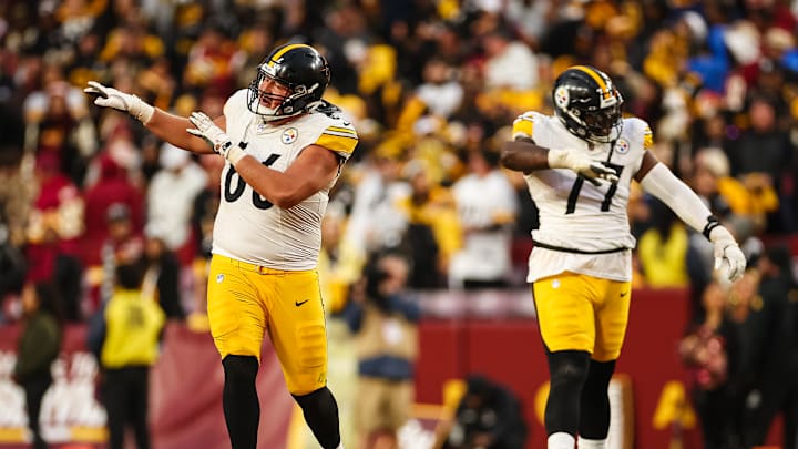 Pittsburgh Steelers v Washington Commanders