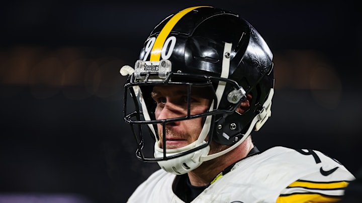 AFC Wild Card Playoffs: Pittsburgh Steelers v Baltimore Ravens
