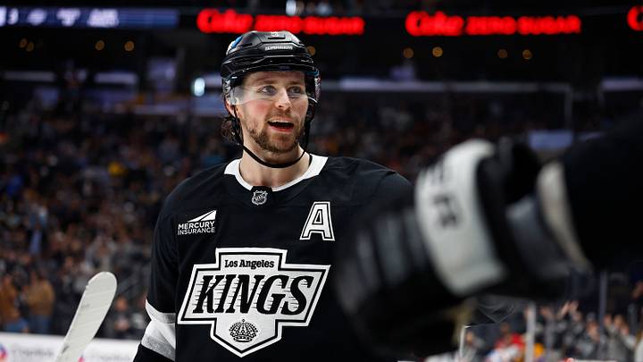 Colorado Avalanche v Los Angeles Kings