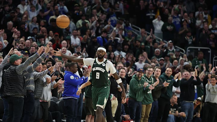 Minnesota Timberwolves v Milwaukee Bucks