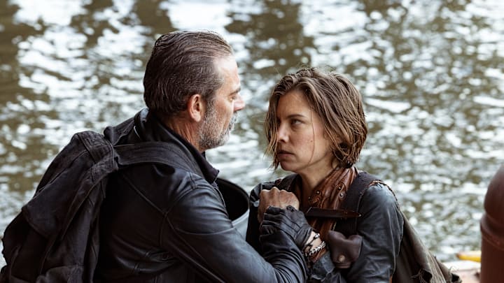 Lauren Cohan as Maggie Rhee, Jeffrey Dean Morgan as Negan - The Walking Dead: Dead City _ Season 1, Episode 6 - Photo Credit: Peter Kramer/AMC