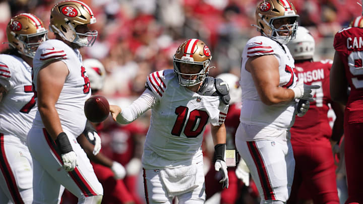 San Francisco 49ers quarterback Mac Jones (10)