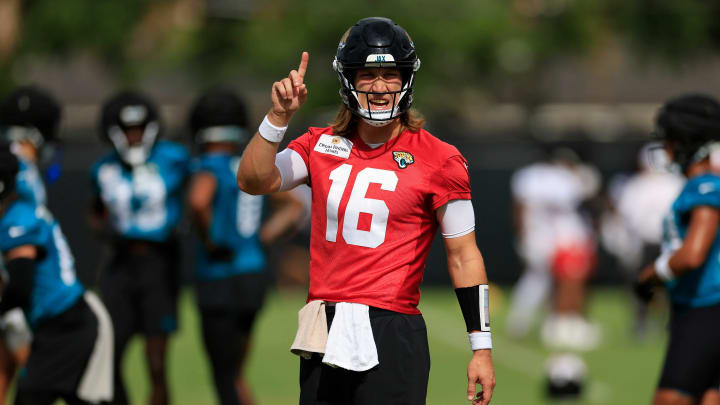 Jacksonville Jaguars quarterback Trevor Lawrence (16) talks during a combined NFL football training camp session between the Tampa Bay Buccaneers and Jacksonville Jaguars Thursday, Aug. 15, 2024 at EverBank Stadium’s Miller Electric Center in Jacksonville, Fla. 