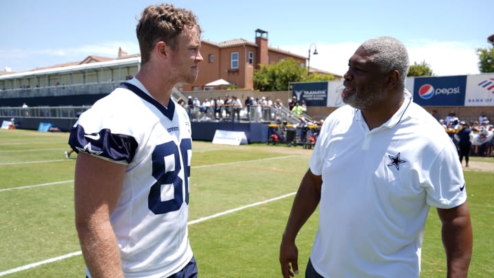 Dallas Cowboys tight end Luke Schoonmaker