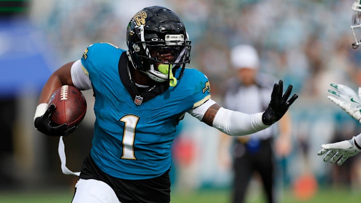 Jacksonville Jaguars running back Travis Etienne Jr. (1) rushes for yards during the second quarter Sunday, Dec. 15, 2024 at EverBank Stadium in Jacksonville, Fla. 