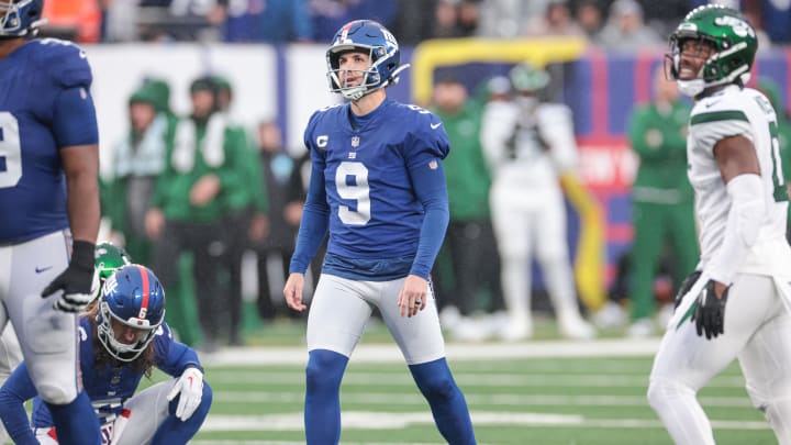 Oct 29, 2023; East Rutherford, New Jersey, USA; New York Giants place kicker Graham Gano (9) reacts after missing a field goal during the fourth quarter against the New York Jets at MetLife Stadium. 