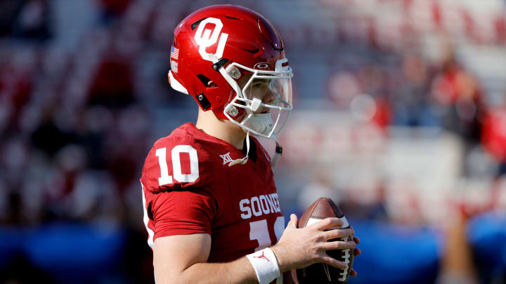 Oklahoma Sooners quarterback Jackson Arnold (10) warms up before a college football game between the University of Oklahoma Sooners (OU) and the TCU Horned Frogs at Gaylord Family-Oklahoma Memorial Stadium in Norman, Okla., Friday, Nov. 24, 2023. Oklahoma won 69-45.