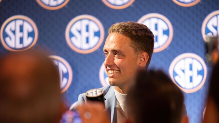 Jul 16, 2024; Dallas, TX, USA; Georgia quarterback Carson Beck speaking at Omni Dallas Hotel. Mandatory Credit: Brett Patzke-USA TODAY Sports