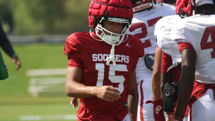 Oklahoma wide receiver Brenen Thompson