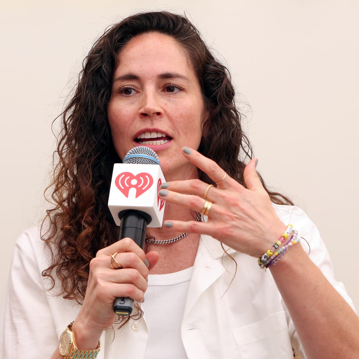 Sue Bird begrudgingly casts her vote for midseason WNBA Rookie of the Year