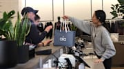 Consumer Spending Helps Economic Growth Continue