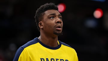 Indiana Pacers center Thomas Bryant (3)