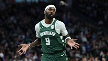 Philadelphia 76ers v Milwaukee Bucks