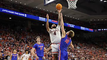 Auburn basketball has support to stay at No. 1 despite a crushing loss to Florida on Saturday