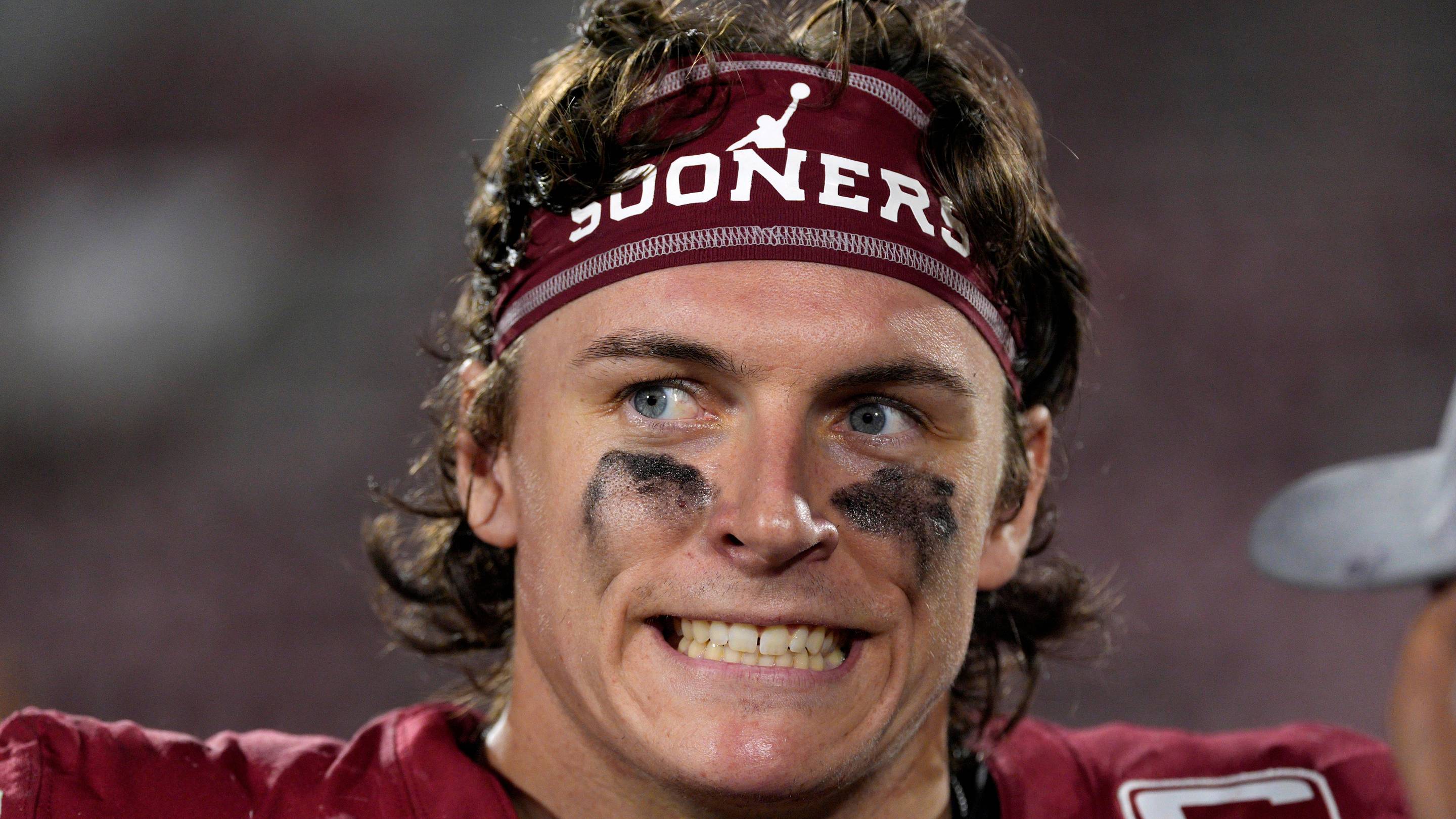 John Mateer and 5 more college football quarterbacks who might need to be benched