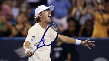 Alex de Minaur screams