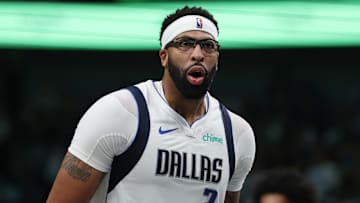 San Antonio Spurs v Dallas Mavericks