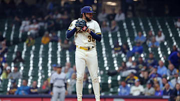 Miami Marlins v Milwaukee Brewers