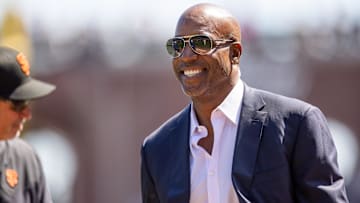  San Francisco Giants legend Barry Bonds smiles before the MLB game between the San Diego Padres and San Francisco Giants at Oracle Park. 