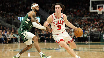 Chicago Bulls v Milwaukee Bucks