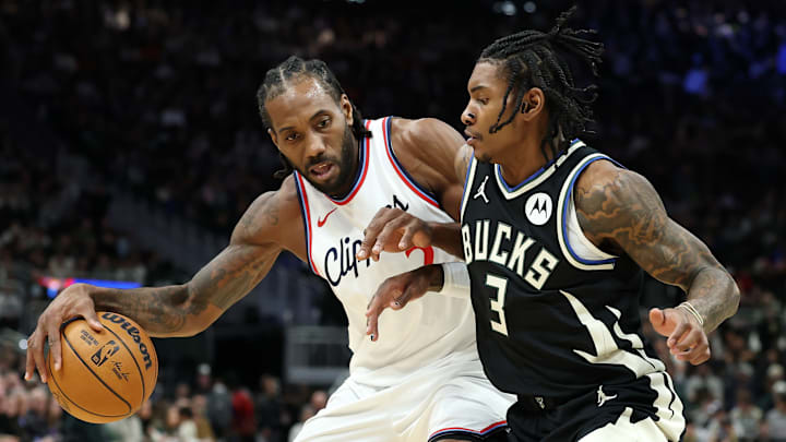 Los Angeles Clippers v Milwaukee Bucks