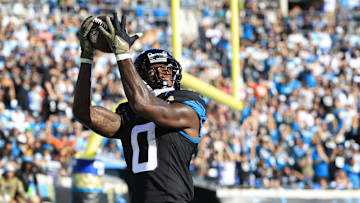 Jacksonville Jaguars wide receiver Calvin Ridley (0) hauls in a reception for a touchdown score