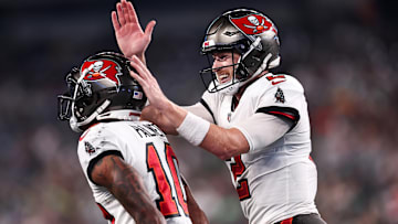 Tampa Bay Buccaneers v New York Jets