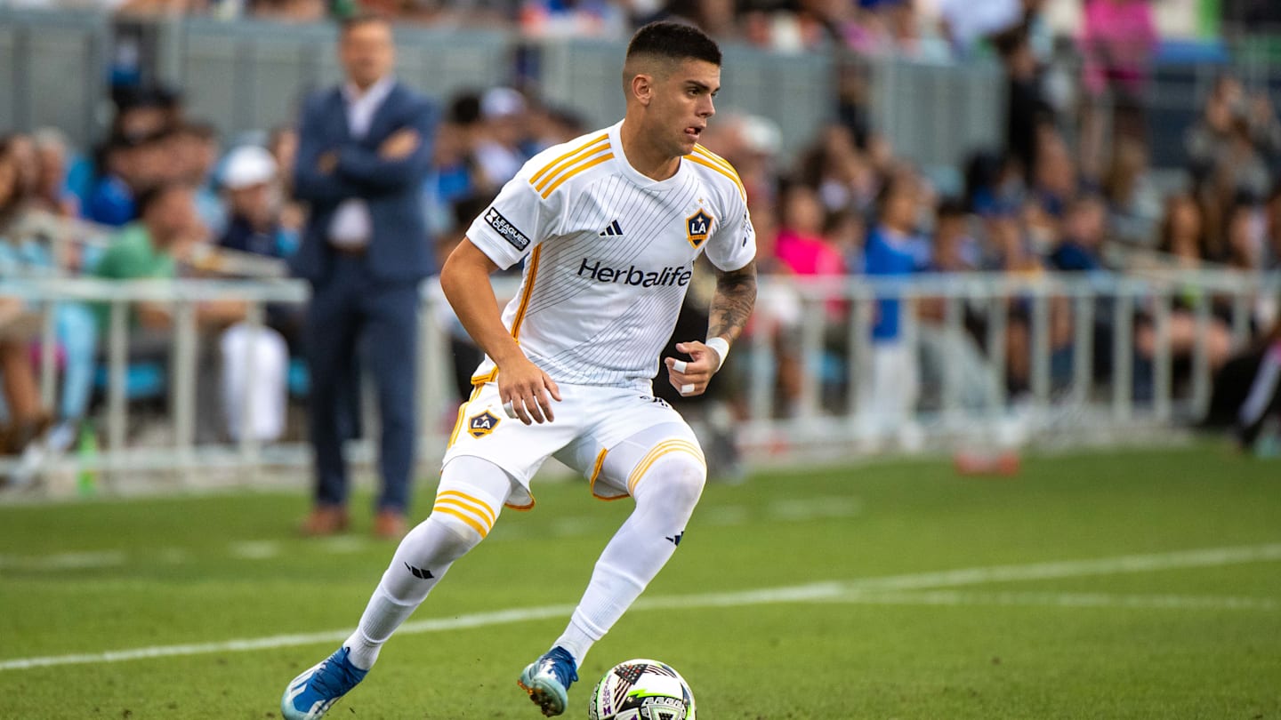 Bintang LA Galaxy mendapatkan nominasi MLS Newcomer of the Year