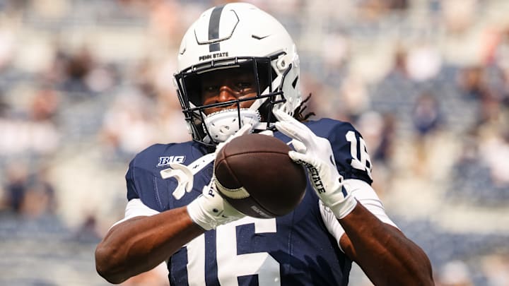 Penn State football tight end Khalil Dinkins