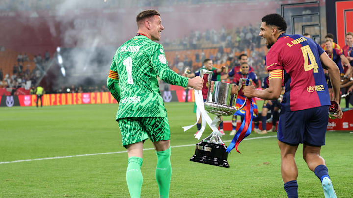 Ter Stege - Ronald Araujo - Barcelona Ter Stege - Ronald Araujo - Barcelona