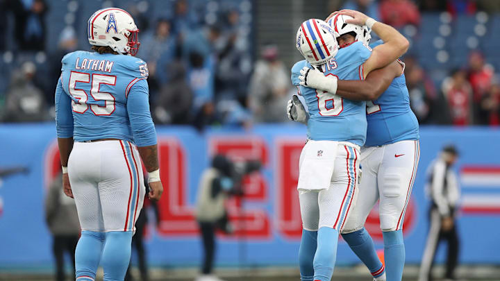 Houston Texans v Tennessee Titans