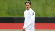 Robin Koch bleibt bei Eintracht Frankfurt