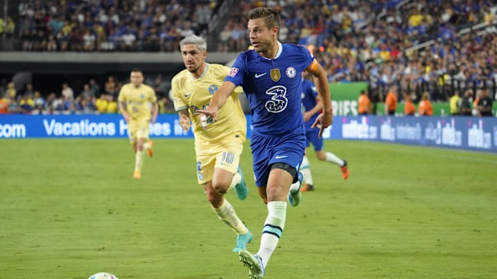 Jul 16, 2022; Las Vegas, Nevada, USA; Chelsea FC defender Cesar Azpilicueta (28) moves the ball against Club America midfielder Diego Valdes (10) during the second half at Allegiant Stadium. Mandatory Credit: Lucas Peltier-Imagn Images