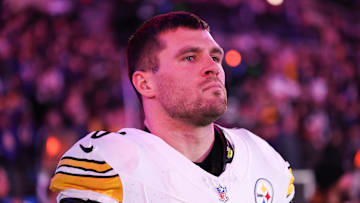 AFC Wild Card Playoffs: Pittsburgh Steelers v Baltimore Ravens