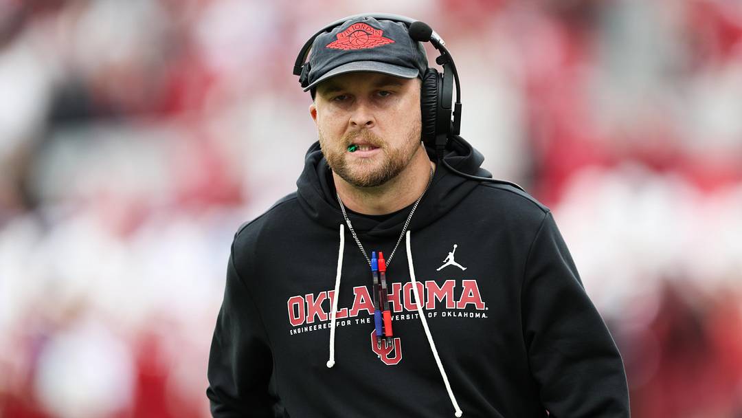Oklahoma offensive coordinator Ben Arbuckle looks on before the Sooners battled Missouri at Gaylord Family-Oklahoma Memorial Stadium.
