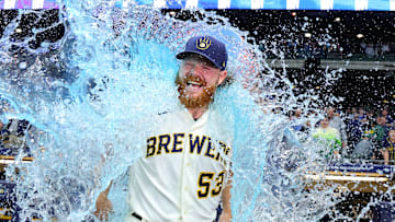 Miami Marlins v Milwaukee Brewers