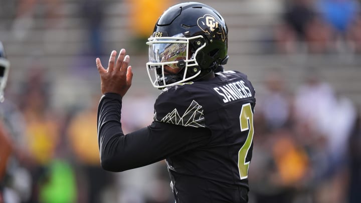 Colorado Buffaloes quarterback Shedeur Sanders