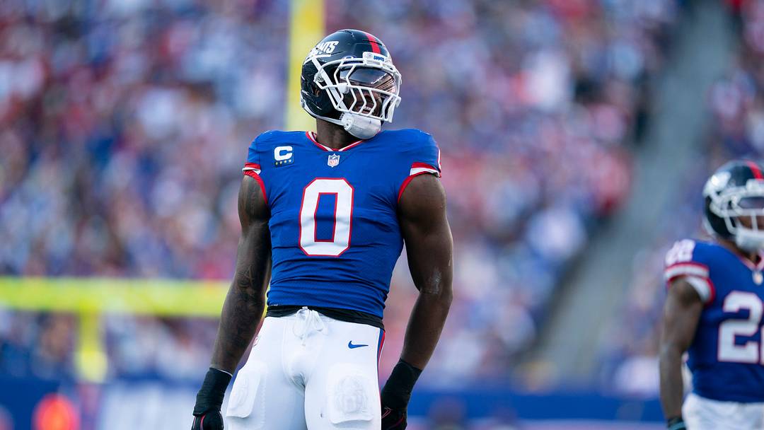 New York Giants linebacker Brian Burns (0) celebrates after breaking up a pass during a week 9 game between New York Giants and San Francisco 49ers at MetLife Stadium on Sunday, Nov. 2, 2025.