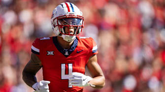 Arizona Wildcats wide receiver Tetairoa McMillan (4) against the Colorado Buffalos at Arizona Stadium. 